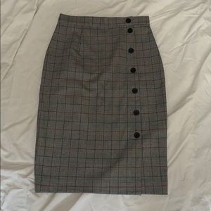 Plaid pencil skirt with buttons H&M